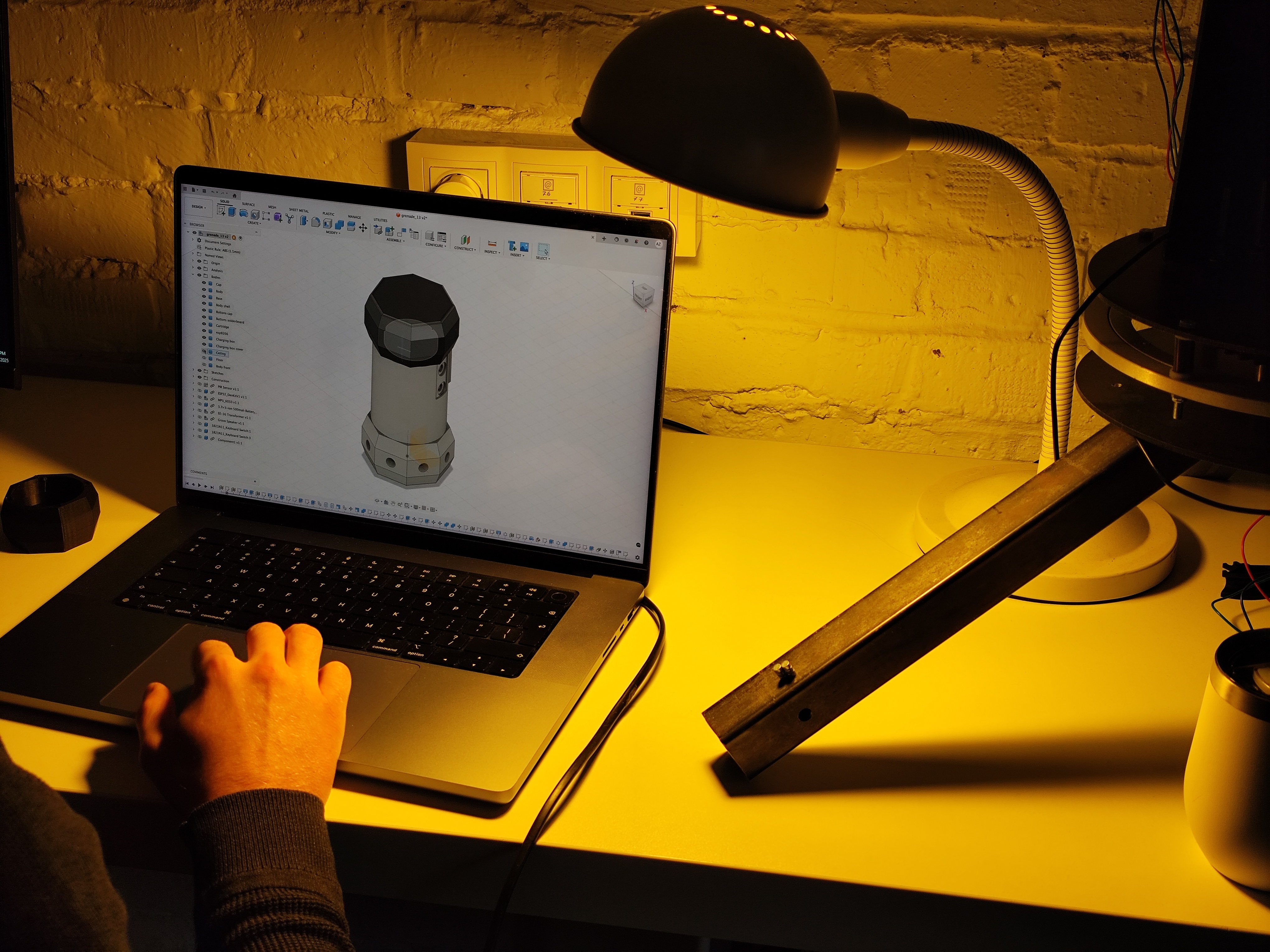 Warning Machines studio